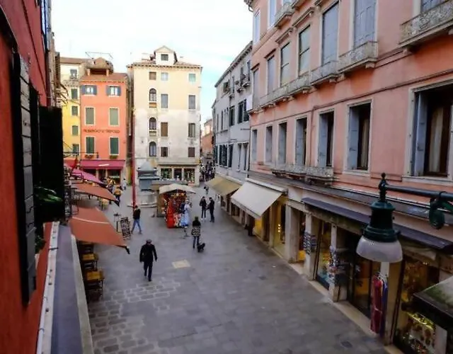 Campanile Canonica Design House